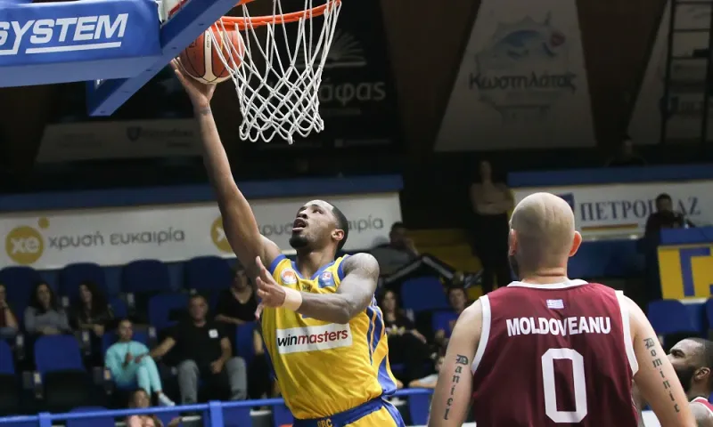 Περιστέρι- Ήφαιστος 57-51: Τετράδα μετά 189 μήνες! (vid)
