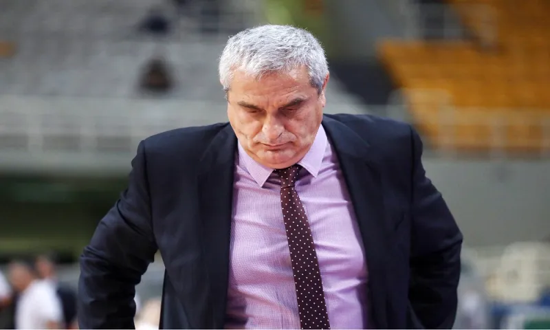 Πεδουλάκης : Γι' αυτούς τους λόγους βρίσκεται στα... σχοινιά!