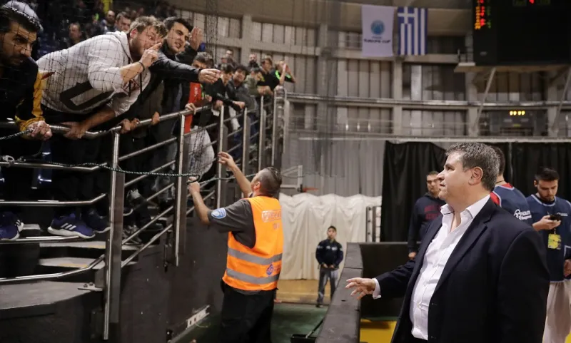 Άρης: Έγινε η συνάντηση με τους οργανωμένους - Εκεί θα δοθούν τα λεφτά που μαζεύτηκαν