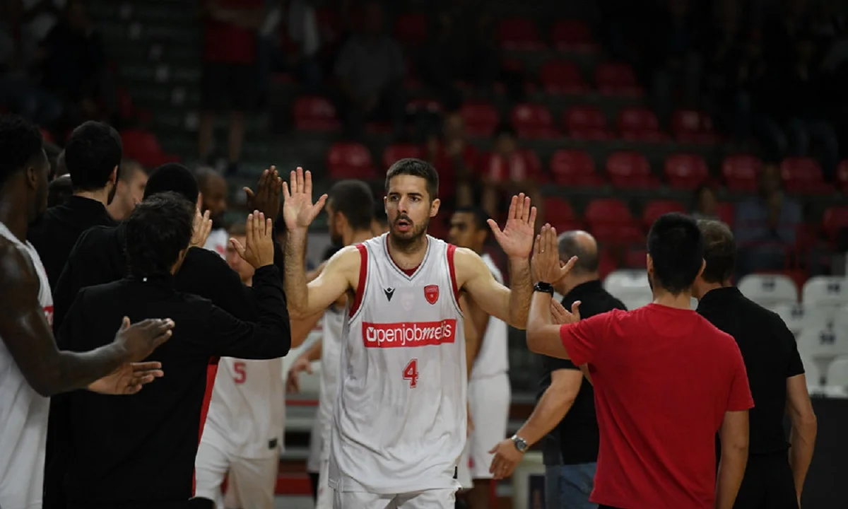 Ηρακλής: Ενίσχυση με τον Μιλένκο Τέπιτς (vid)
