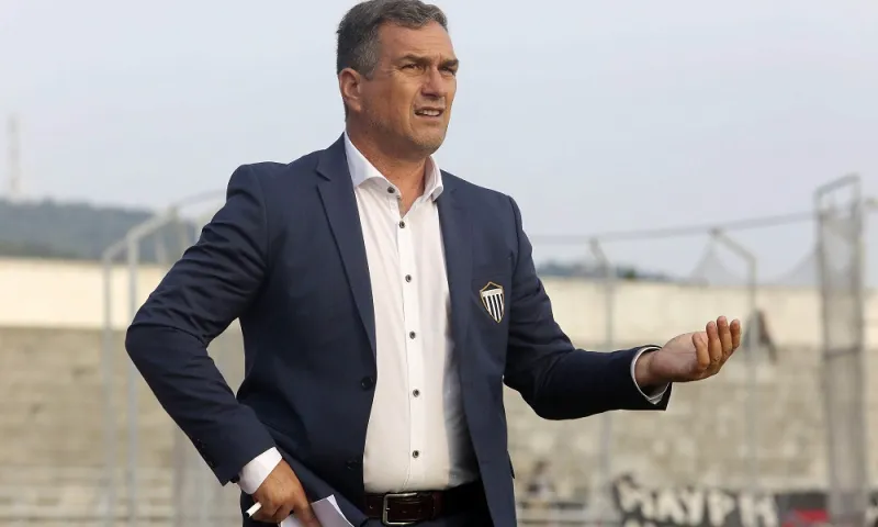 Καλαμάτα - Βασίλης Βούζας: Τον... παραίτησαν