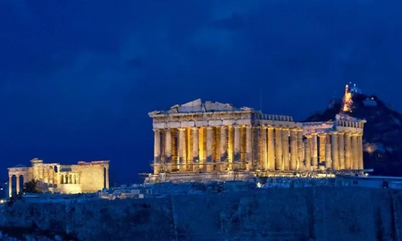 Θα φωταγωγηθεί η Ακρόπολη
