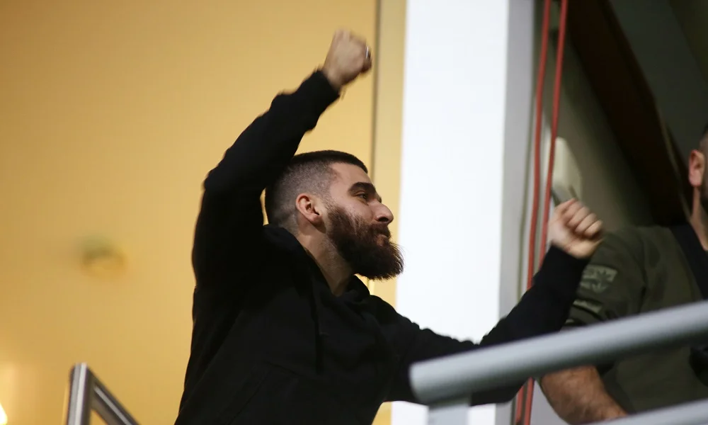 Γ. Σαββίδης για Αυγενάκη: «Ή θα διαλευκάνετε όλες τις υποθέσεις ή θα παραιτηθείτε»