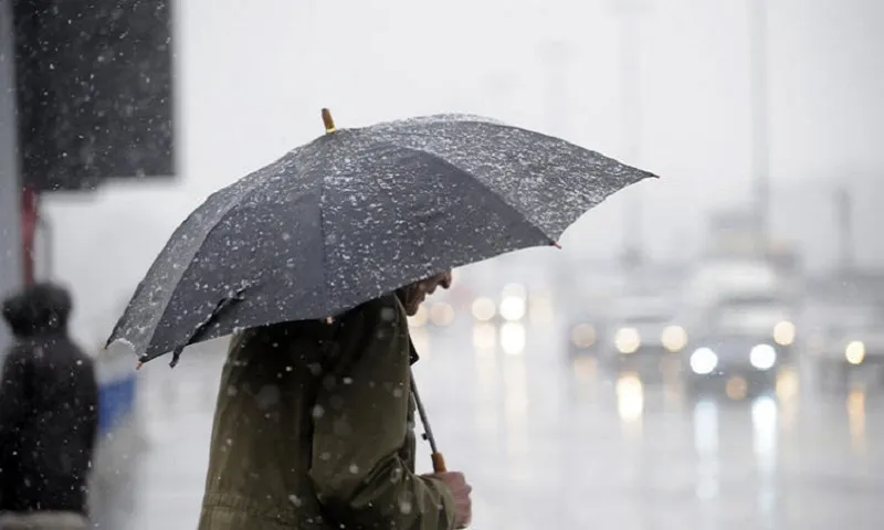 Καιρός 20/11: Ισχυρές βροχές και πτώση της θερμοκρασίας