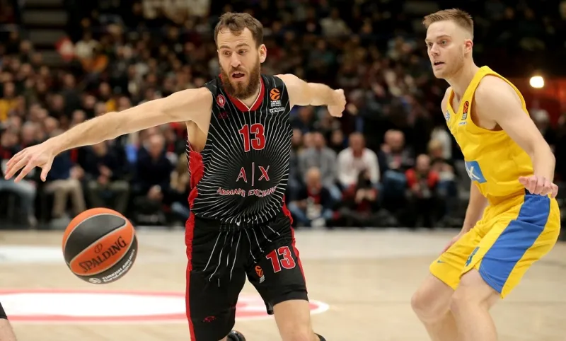 Μιλάνο- Μακάμπι 92-88: Κορυφή με «λάμψη» Σέρχιο και Σκόλα! (vid)