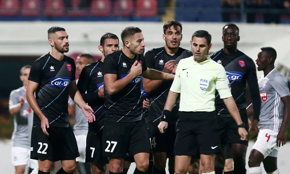 Πανιώνιος - Ολυμπιακός: Το πέναλτι με το οποίο προηγούνται οι Πειραιώτες (vid)