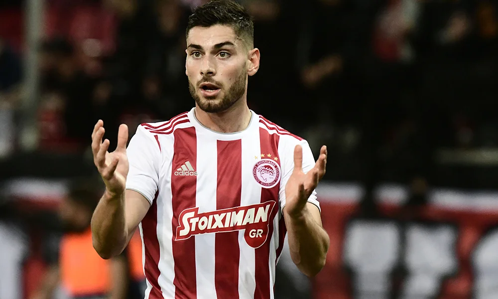 Πανιώνιος - Ολυμπιακός: Χειροκρότημα σε Μασούρα