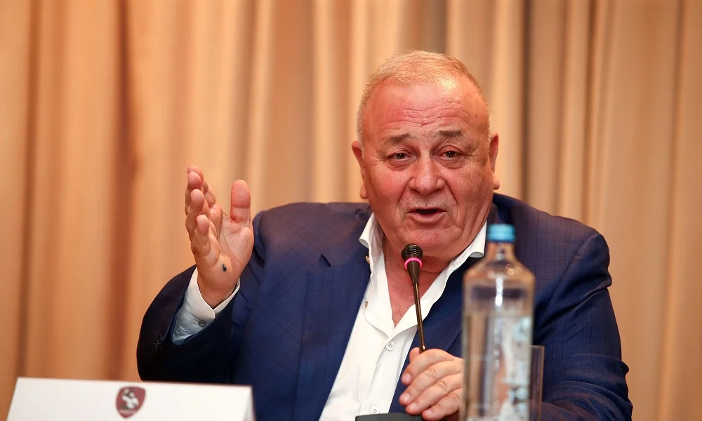 Αιχμές Μπούμπουρα: «Απειλές λίγες μέρες πριν το Ήφαιστος-Ιωνικός»