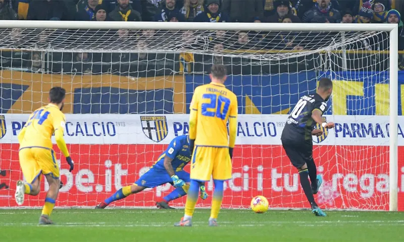 Coppa Italia: Πέρασαν Πάρμα, Κάλιαρι (vid)
