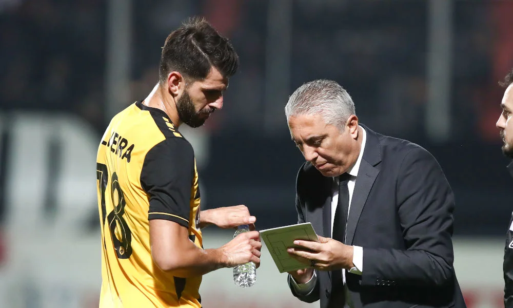 Ολιβέιρα: «Αυτό που βλέπουμε δεν είναι ΑΕΚ»