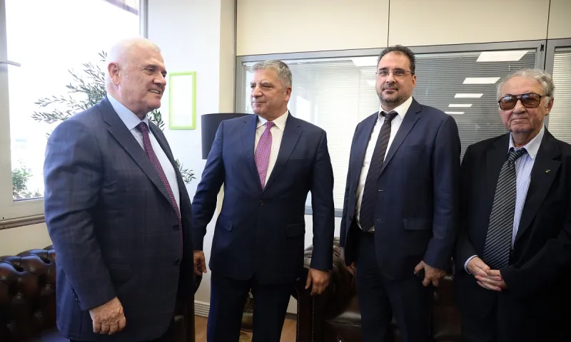 ΑΕΚ: Επεσαν οι υπογραφές στην Περιφέρεια -Τι είπε ο Μελισσανίδης