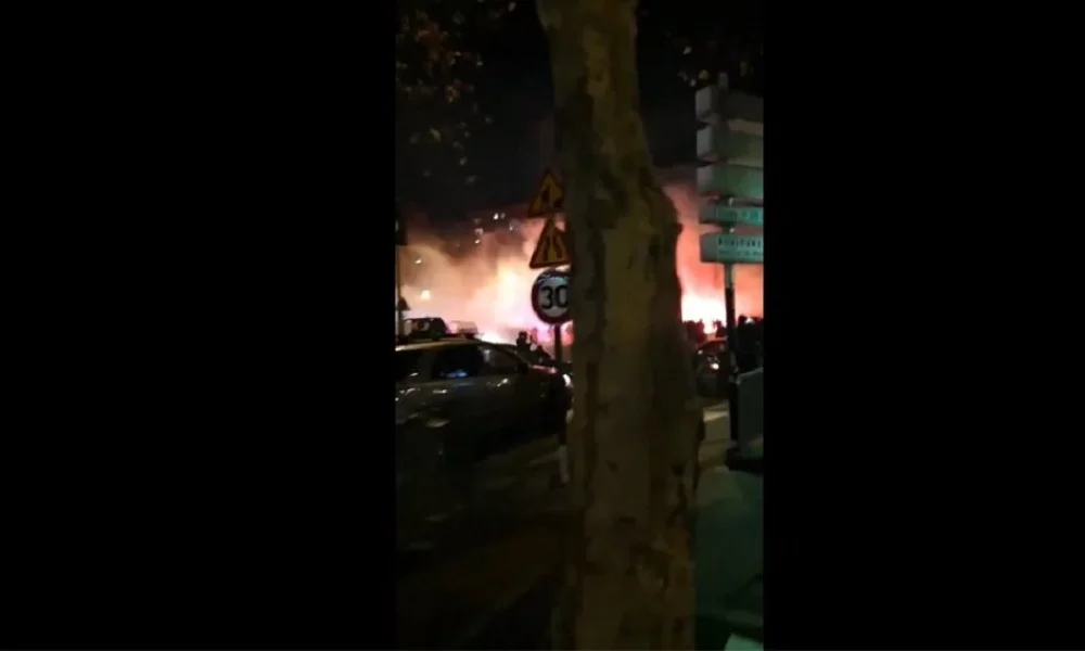 Επεισόδια στο Παρίσι ανάμεσα σε οπαδούς της Παρί και της Γαλατά (vid)