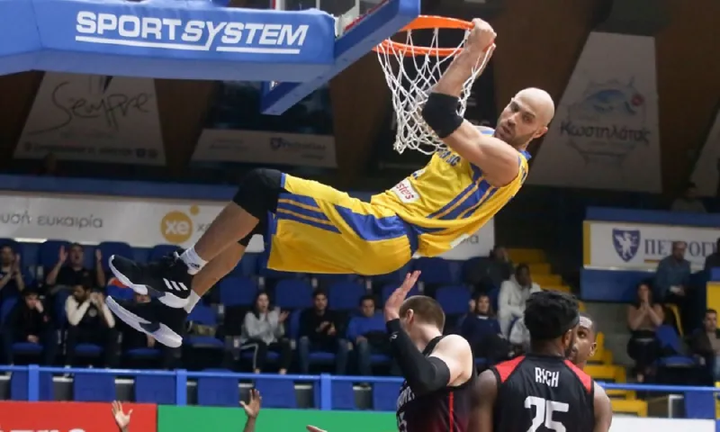 Περιστέρι- Γκαζιαντέπ 87-79: Νίκη-χρυσάφι