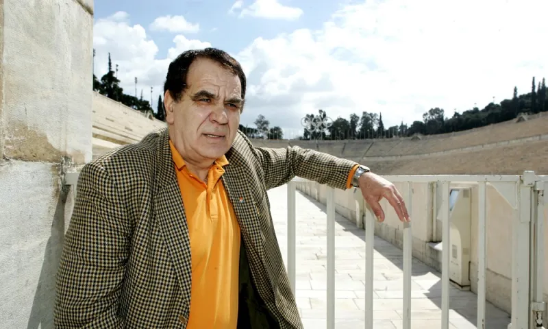 Σαν σήμερα 21/12: Γεννιέται ο Γιώργος Αμερικάνος (vid)