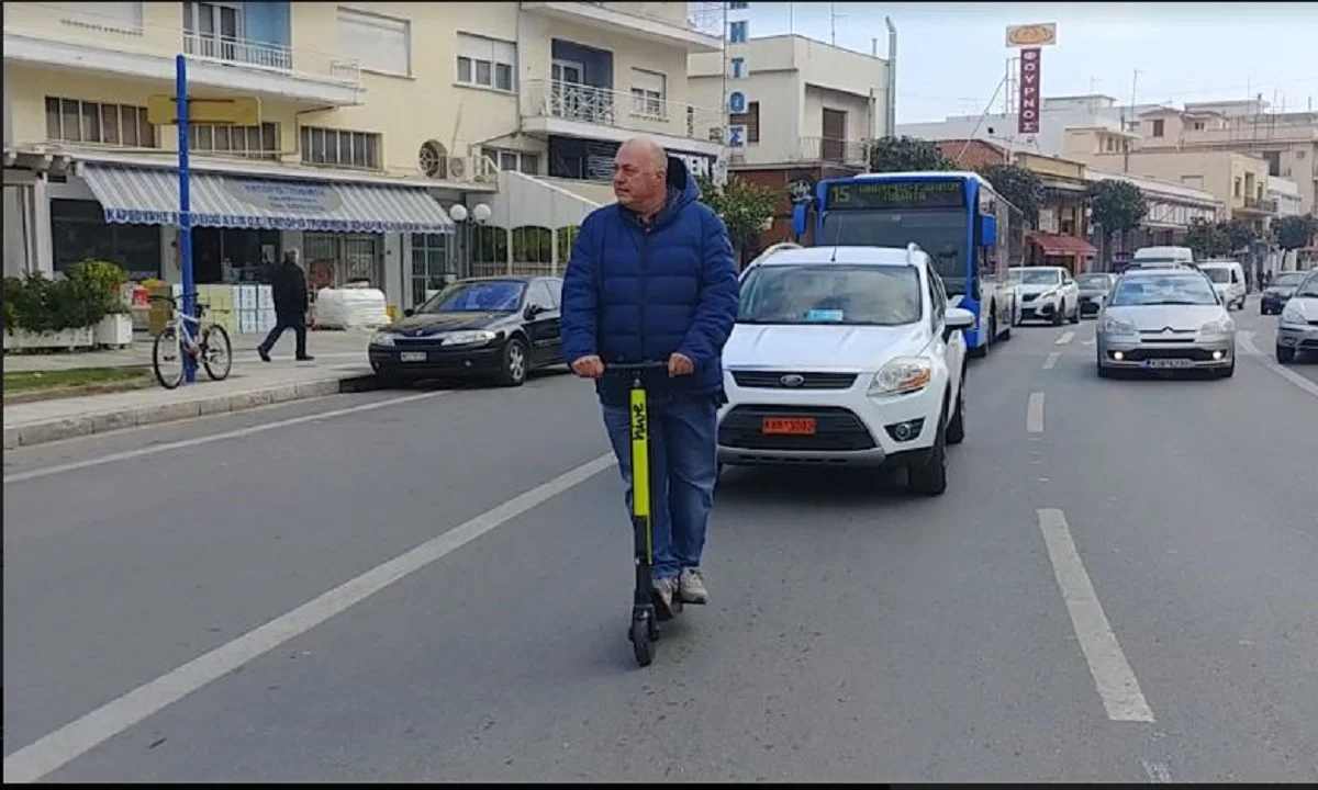 Αχιλλέας Μπέος: Test drive με ηλεκτρικό πατίνι!