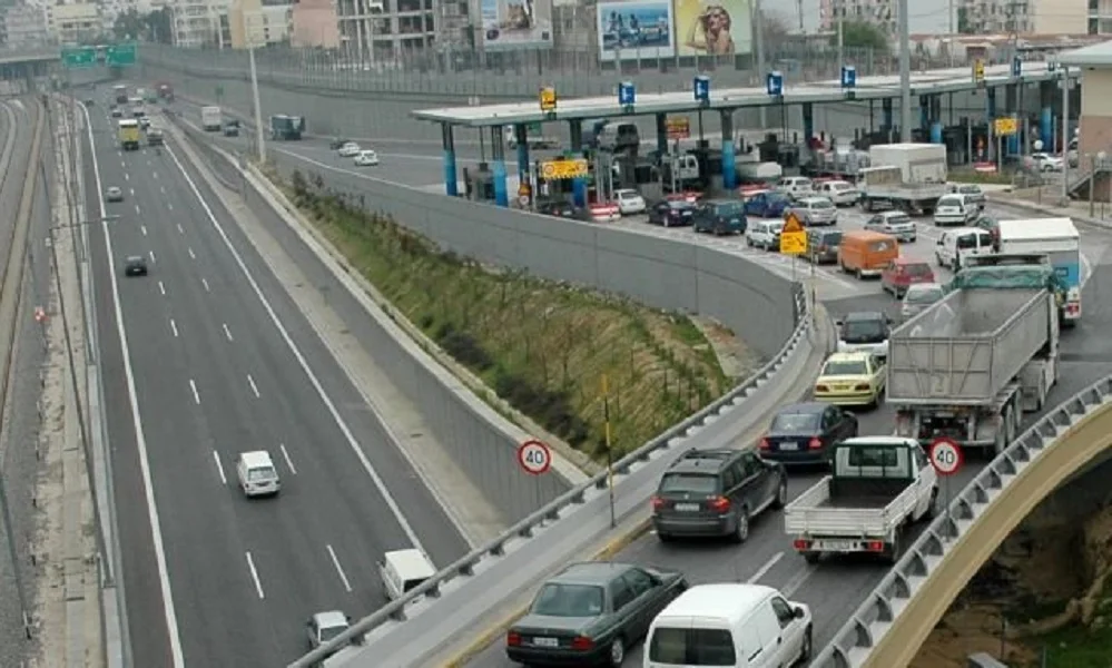 Αττική Οδός: Καραμπόλα έξι οχημάτων - Μεγάλες καθυστερήσεις!