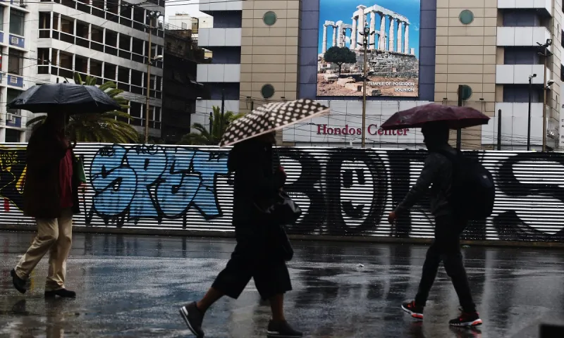 Άστατος ο καιρός τα Χριστούγεννα - Πού θα βρέξει