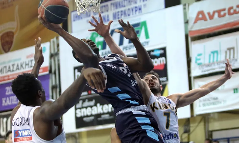 Ρέθυμνο-Κολοσσός 72-61: «Καθάρισαν» με τα τρίποντα (vid)