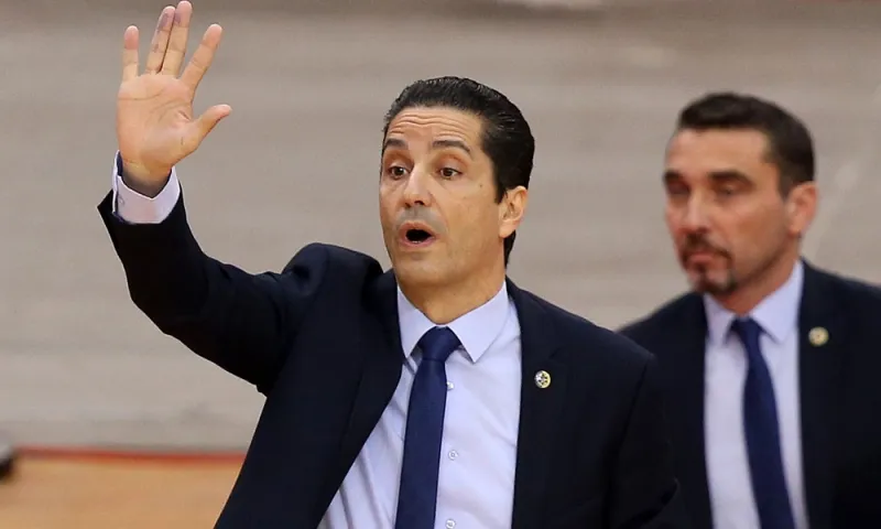 Σφαιρόπουλος: «Να είμαστε περισσότερο συγκεντρωμένοι»