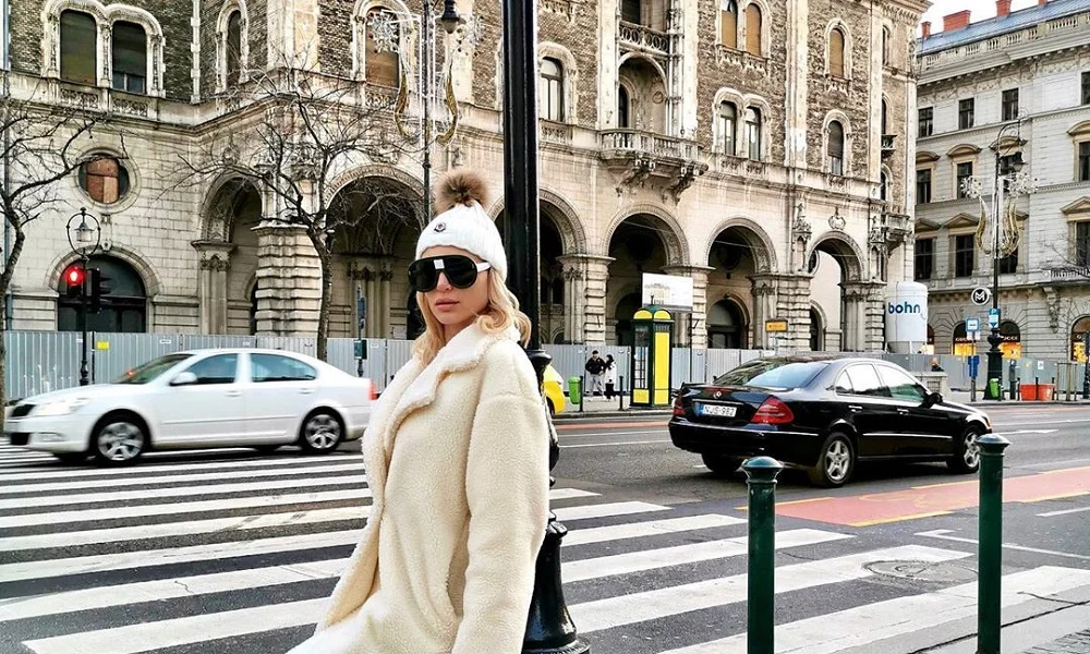Αλεξάνδρα Παναγιώταρου: Με καυτό μπικίνι στους -7 (pics)