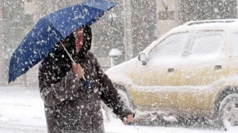 Καιρός 6/1: Κρύο και χιόνια σε όλη τη χώρα
