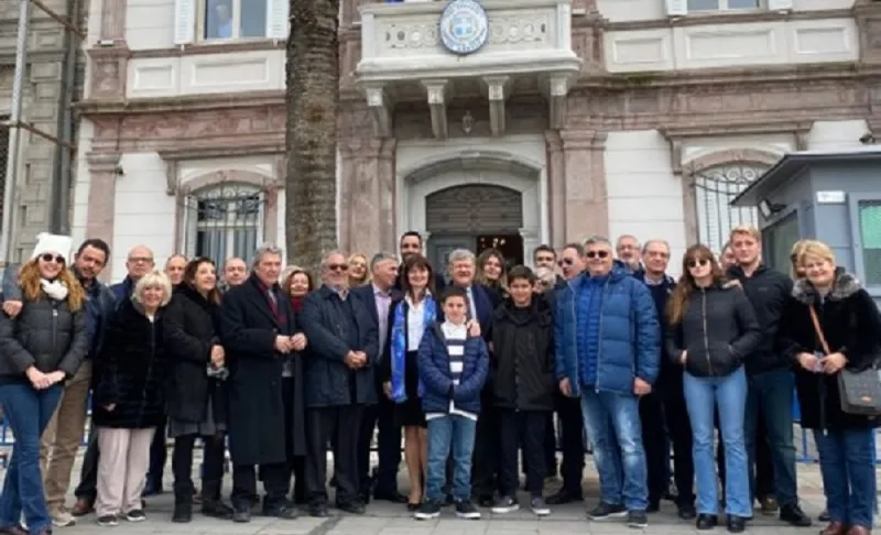 Με… άρωμα Απόλλωνα η κοπή της πίτας στο ελληνικό Προξενείο Σμύρνης (pics)