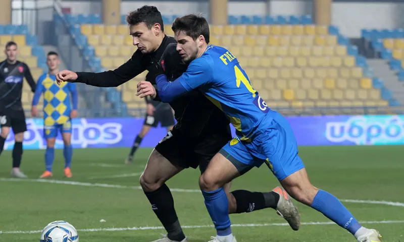 Παναιτωλικός - Πανιώνιος 0-0: Έμεινε όρθιος και με δέκα