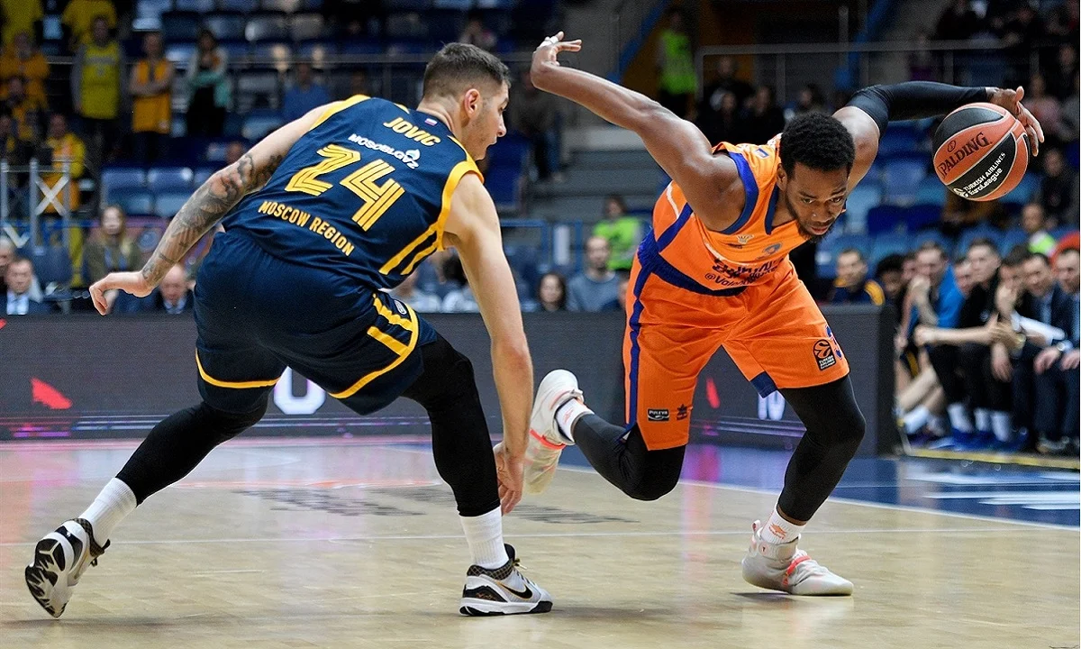 Χίμκι – Βαλένθια 75-84: Ξεπέρασε τον… Ολυμπιακό (vid)