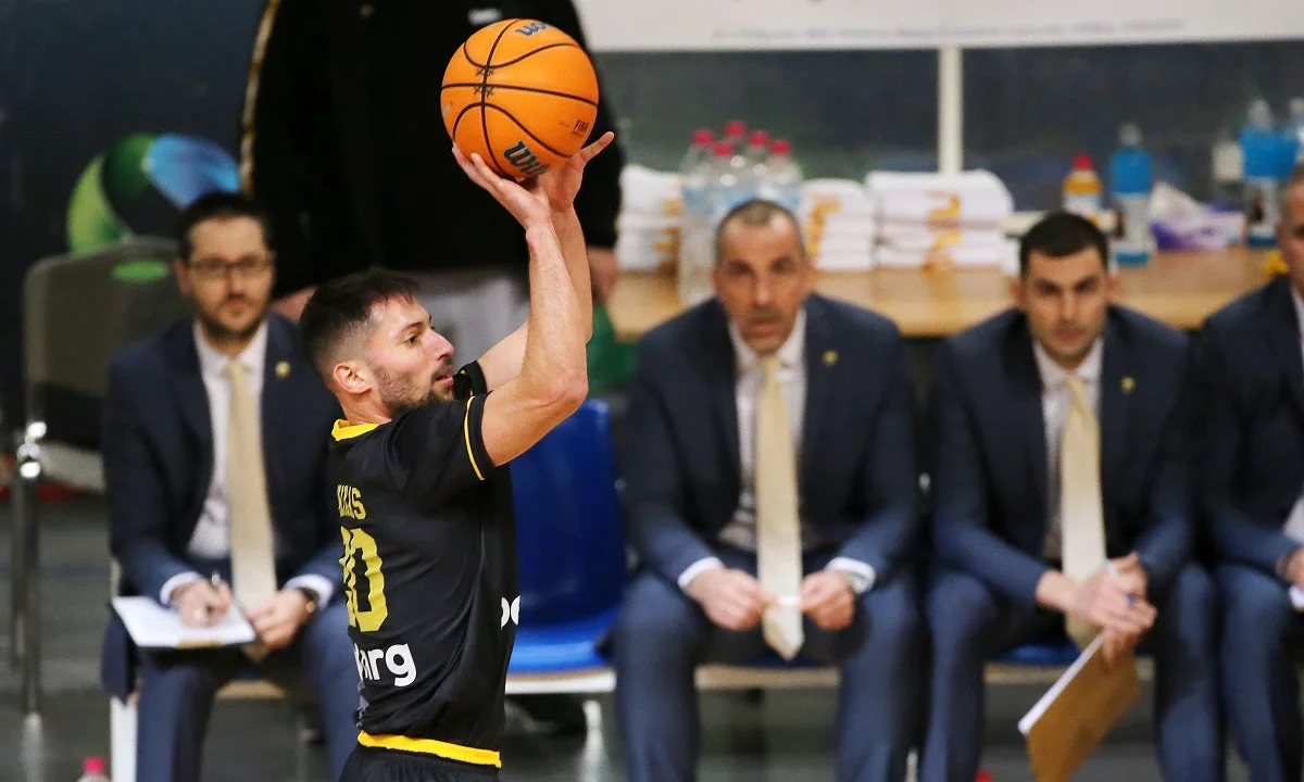 Σοκ στην ΑΕΚ: Χάνει Γκίκα για 2 μήνες!