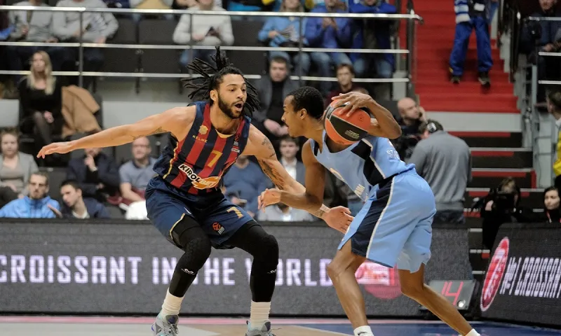 Ζενίτ - Μπασκόνια 72-66: Χάνουν έδαφος οι Βάσκοι