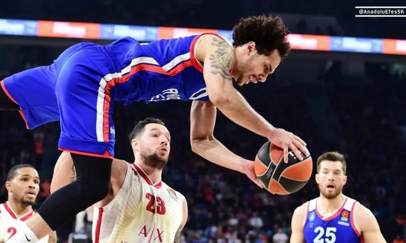 Euroleague: MVP της αγωνιστικής ο Λάρκιν