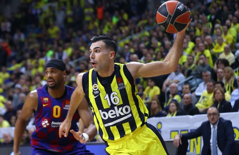 Φενέρμπαχτσε- Μπαρτσελόνα 74-80: Ο Σλούκας δεν έφτανε!
