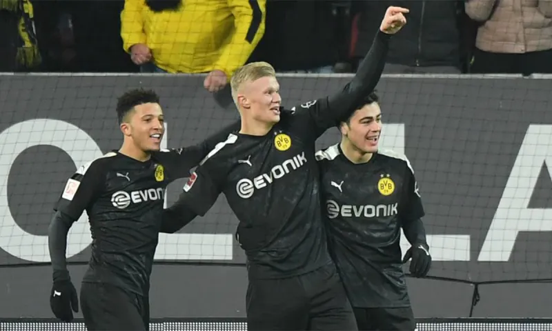 Bundesliga: Γκολάρα ο Σταφυλίδης, χατ τρικ ο Χάλαντ! (vids)