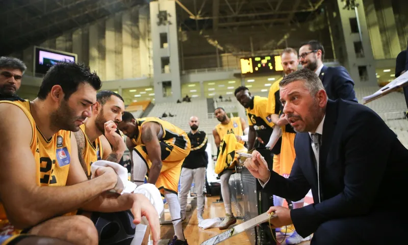Παπαθεοδώρου: «Το κενό του Σαντ-Ρος δεν καλύπτεται»