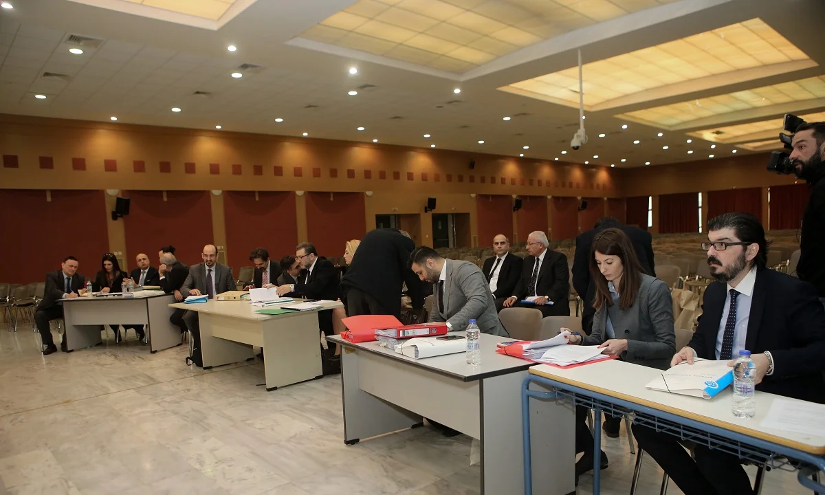 ΕΘΝΟΣ: «Οι δικαστικές περιπέτειες του προέδρου της ΕΕΑ!»
