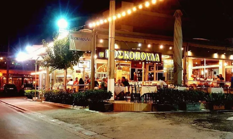 Μακελειό στη Βάρη: Πυροβολισμοί σε ταβέρνα στα Βλάχικα