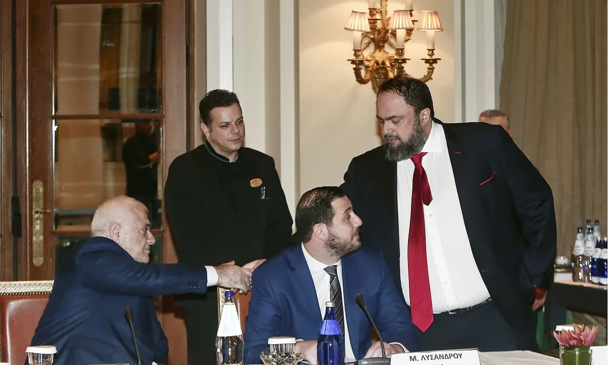 Συνάντηση Big 4: Χειραψία Μαρινάκη – Μελισσανίδη (pic)
