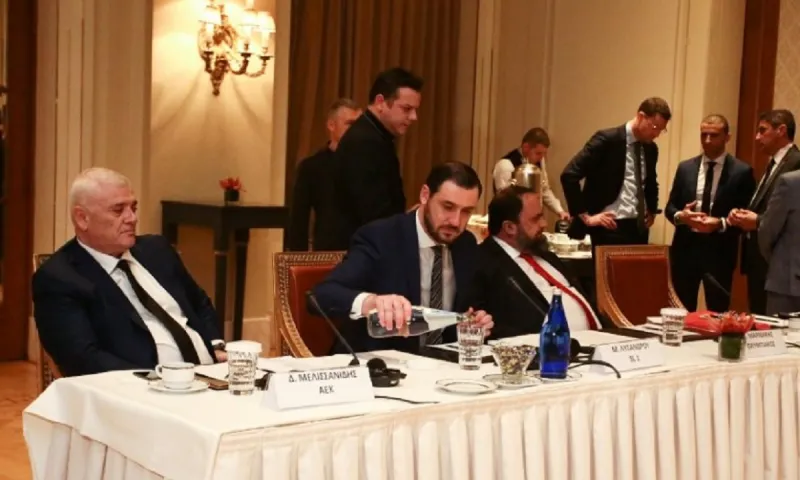 Συνάντηση Big 4: Τέθηκε θέμα Άρη από Μαρινάκη-Μελισσανίδη