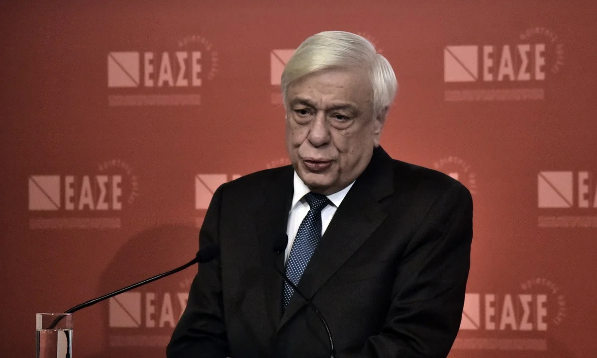 Στο νοσοκομείο εκτάκτως ο Προκόπης Παυλόπουλος