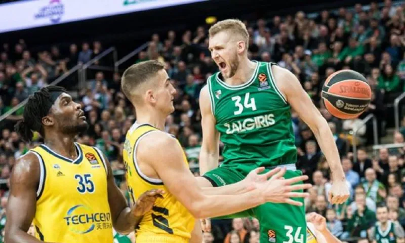 Ζαλγκίρις - Άλμπα Βερολίνου 104-80: Της έκανε πλάκα