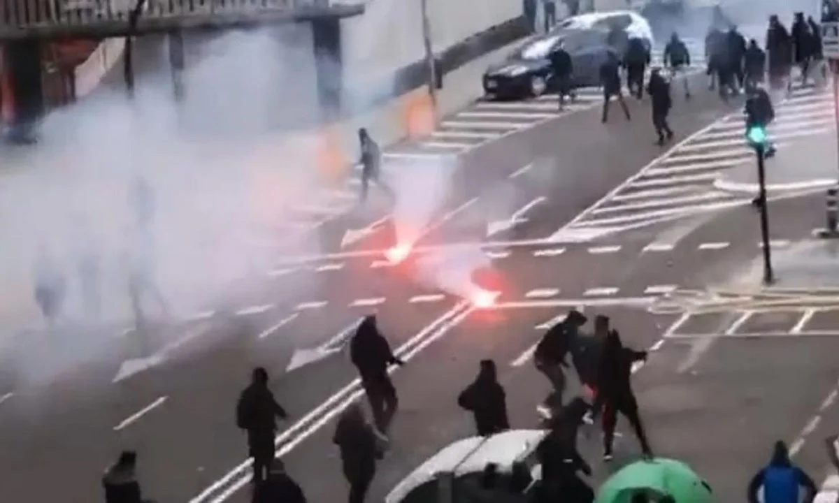 Βαλένθια - Μπαρτσελόνα: Άγρια επεισόδια μεταξύ οπαδών! (vid)