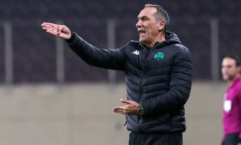 Δώνης: «Τους έκανα ομάδα και ο βλάκας με βρίζει» (vid)