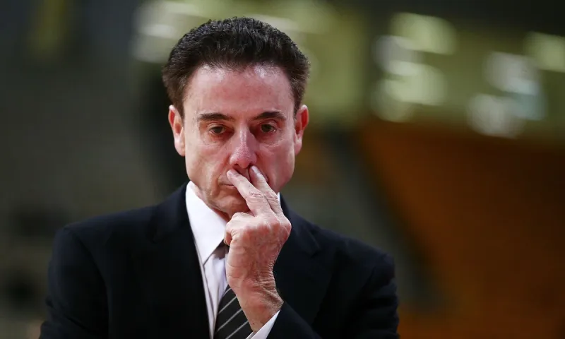 Συγκλονιστικός Πιτίνο για Κόμπι!