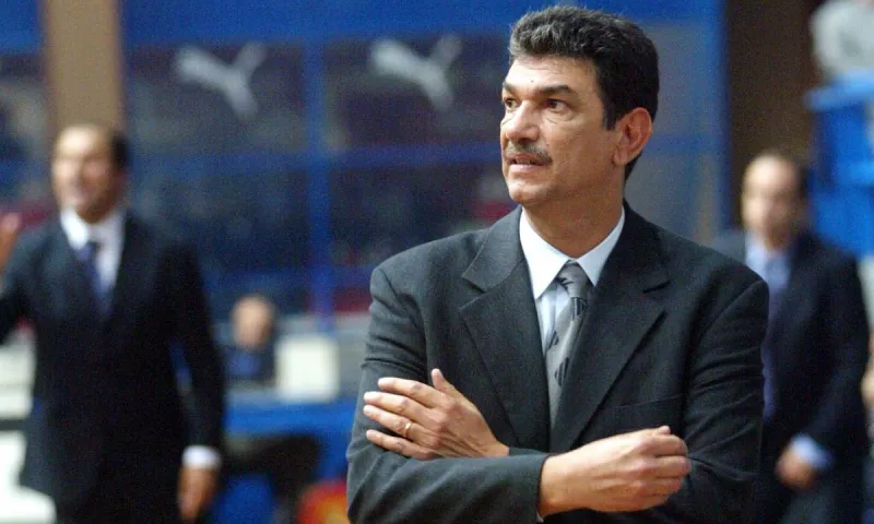 Τιμάται ο Πετρόπουλος χωρίς Απόλλωνα και Προμηθέα!