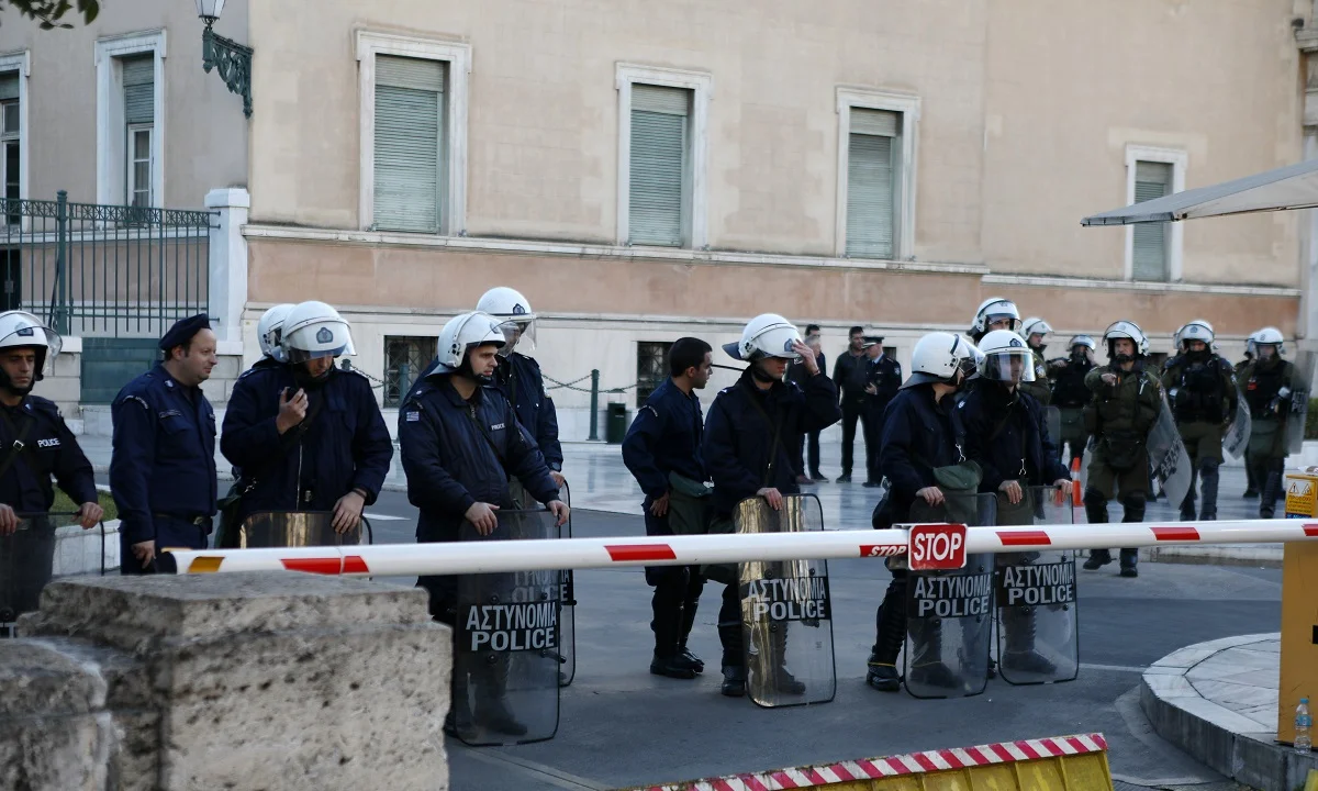 Αττική: Μπαράζ συλλήψεων σε επιχειρήσεις της Αστυνομίας