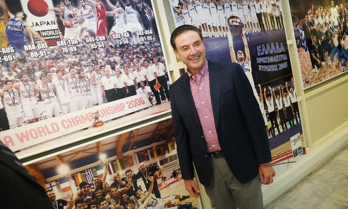 Πιτίνο: «Στην Εθνική είμαστε όλοι Έλληνες»! (vids)