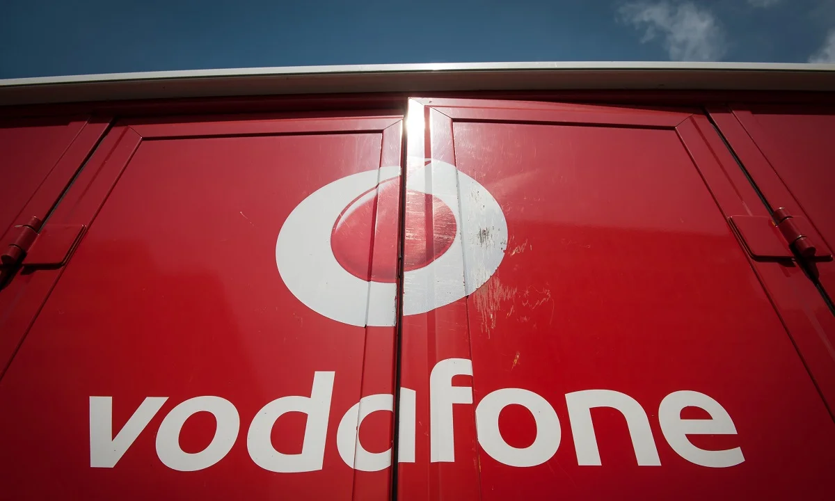 Vodafone: Αγανακτισμένος ο κόσμος στο Twitter (pics)