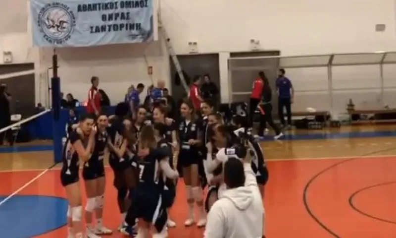 ΑΟ Θήρας: Στην οκτάδα του Challenge Cup (vid)