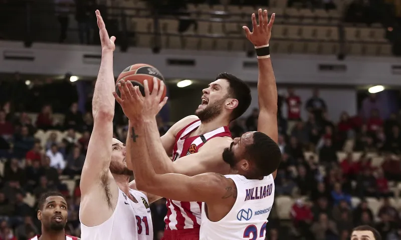 Ολυμπιακός- ΤΣΣΚΑ 72-59: Όπου κι όπως τη βρίσκει!