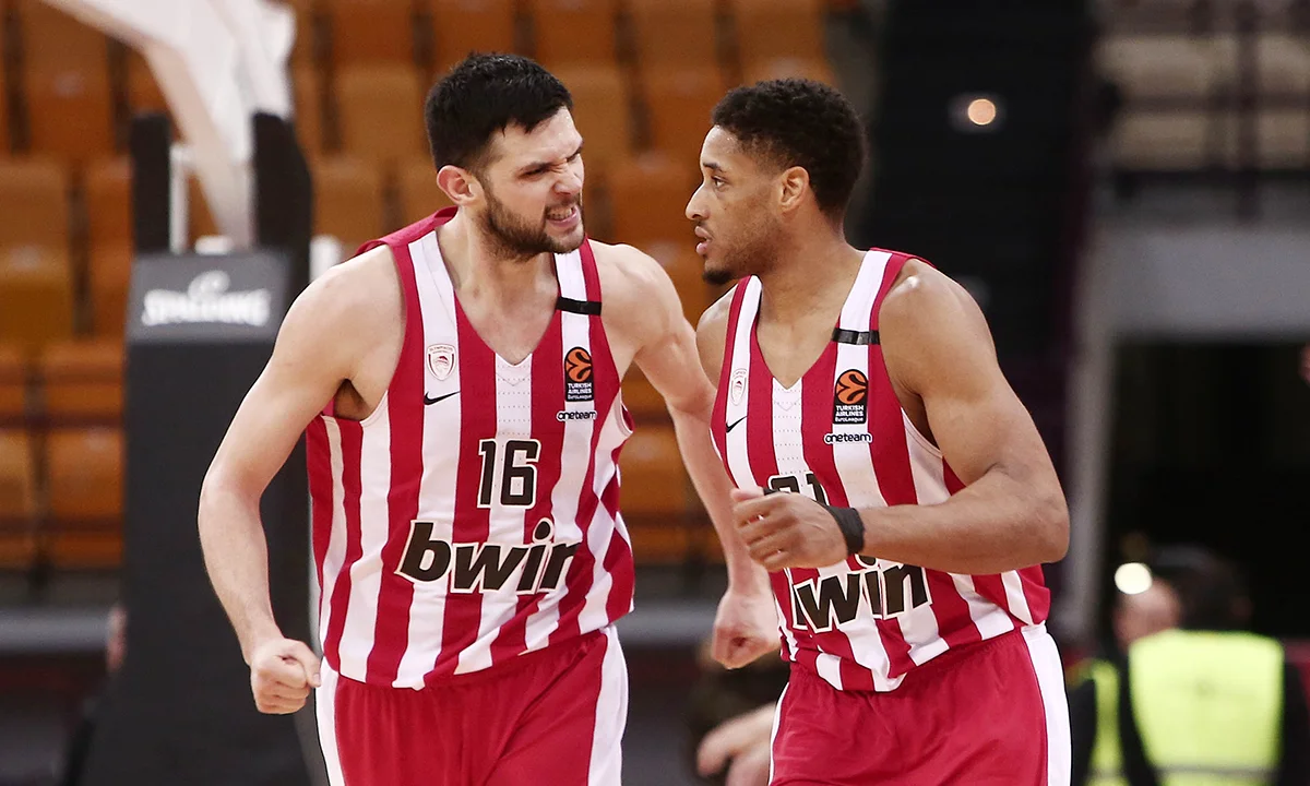 Ολυμπιακός - ΤΣΣΚΑ 72-59: Έτσι την κέρδισε στο ΣΕΦ (vid)